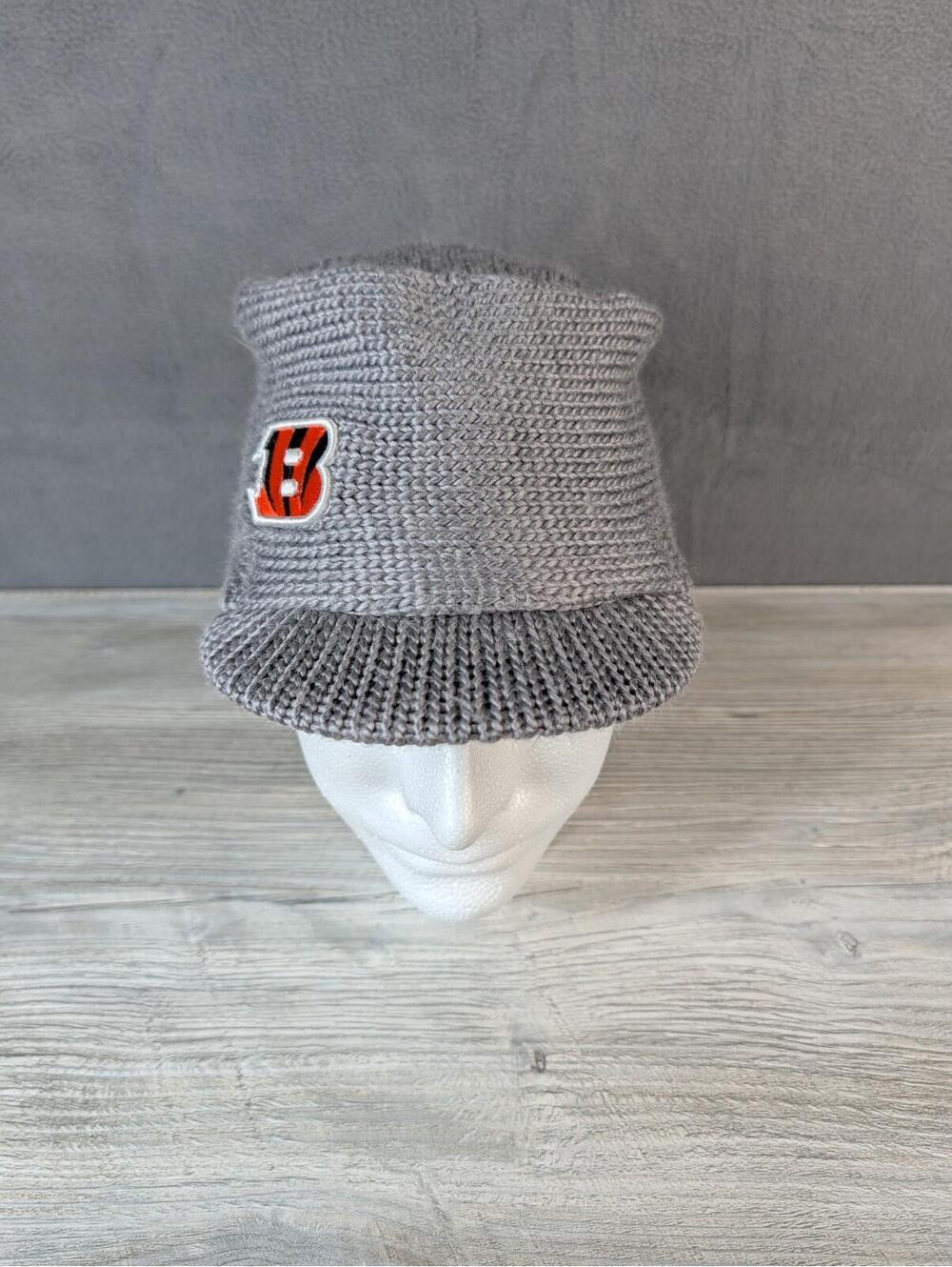 New Era Womens Gray Cincinnati Bengals Knit Visor Beanie Winter NFL Cap Hat